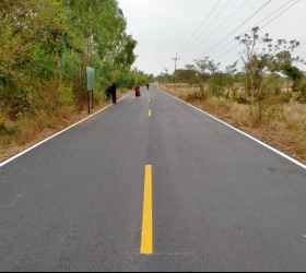 ก่อสร้างโครงการก่อสร้างถนนเพื่อการเกษตร ผิวจราจรลาดยางแอสฟัลท์ติกคอนกรีต โดยวิธี (pavement recycting)  บ้านบ้านผักเผ็ด หมู่ที่ 4 - หนองแก