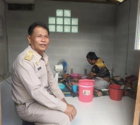 องค์การบริหารส่วนตำบลน้ำคำลงพื้นที่หมู่ที่ 14 15 6 8 และ 16 ดำเนินงานมอบบ้านแก่คนพิการ ตามโครงการปรับสภาพแวดล้อมที่อยู่อาศัยให้แก่คนพิการ ตามนโยบาย"การปรับสภาพที่อยู่อาศัยเพื่อคนทุกวัย"