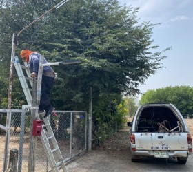 ซ่อมแซมไฟฟ้าส่องสว่าง