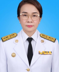 นางกิ่งดาว  ธุรพันธ์